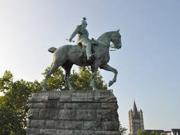 co equestrian statue